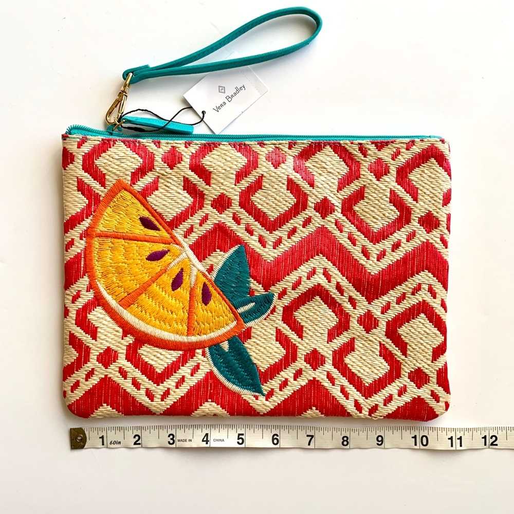 NWT Vera Bradley Cute Straw Wristlet